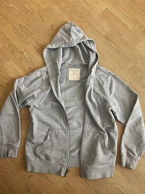 Hanna Andersson Light Gray Zip-Up Hoodie